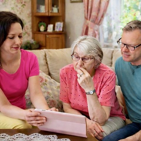 Alltagshilfe mit Herz - Pflege organisieren